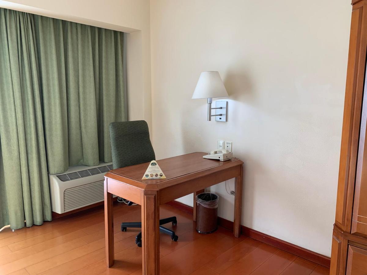 Hotel Villa Florida 푸에블라 외부 사진