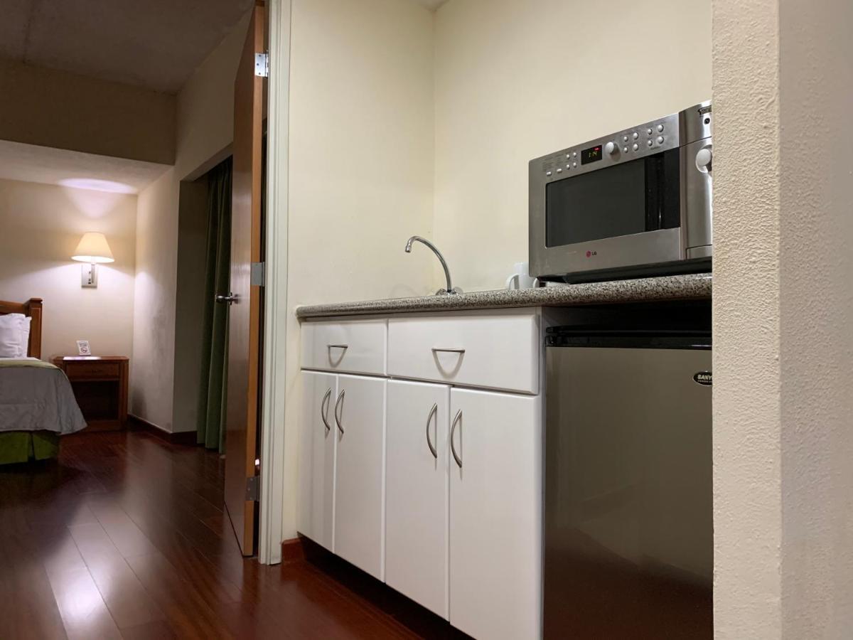 Hotel Villa Florida 푸에블라 외부 사진