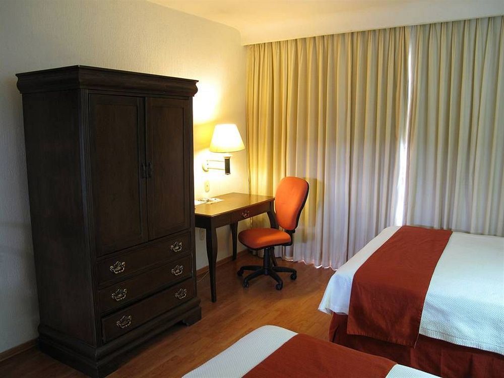 Hotel Villa Florida 푸에블라 외부 사진